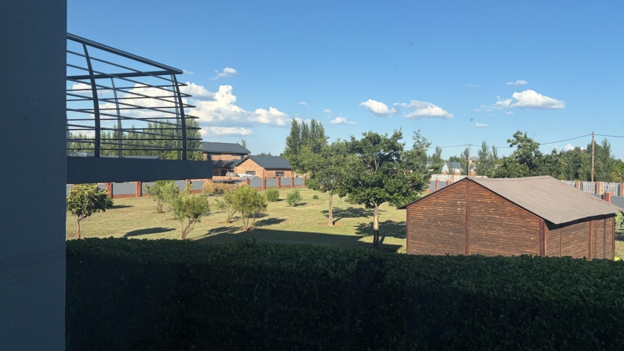 4 Bedroom Property for Sale in Grimbeeck Park North West